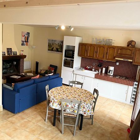 Gite Fuchsia Villa Carlux Екстериор снимка